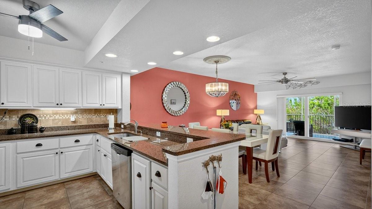 OCEAN WALK/NEW SMYRNA BEACH - Residential