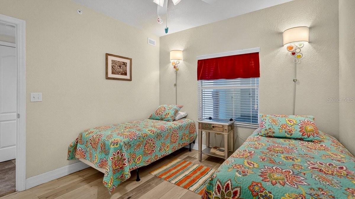 OCEAN WALK/NEW SMYRNA BEACH - Residential