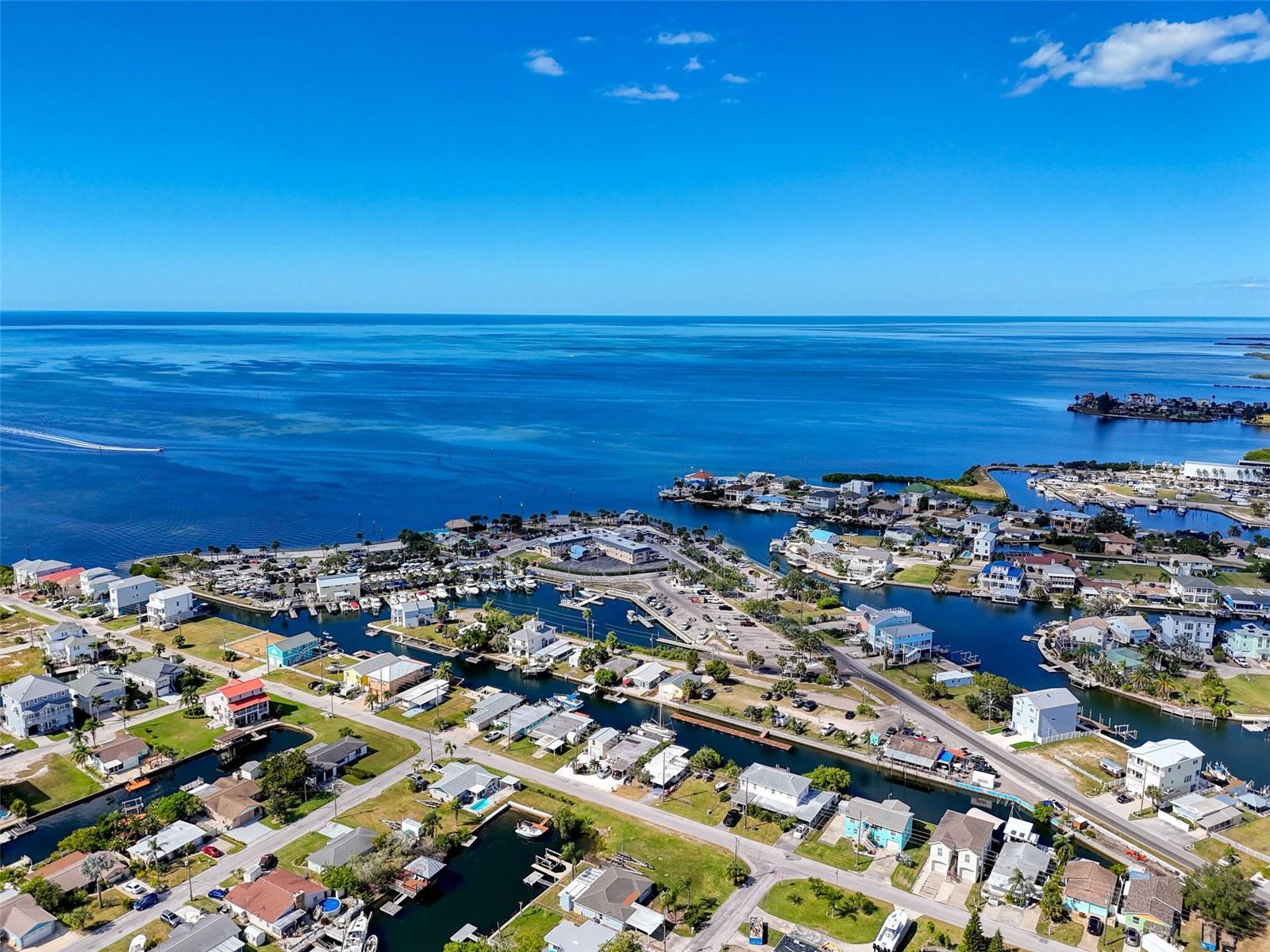 HUDSON BEACH ESTATES - Land