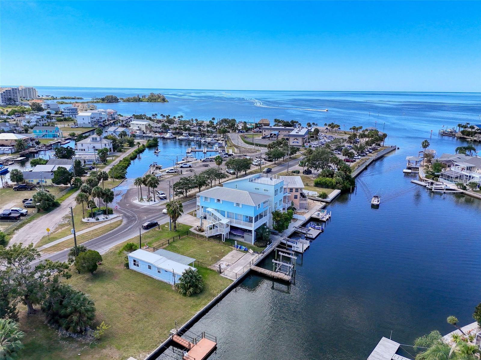 HUDSON BEACH ESTATES - Land