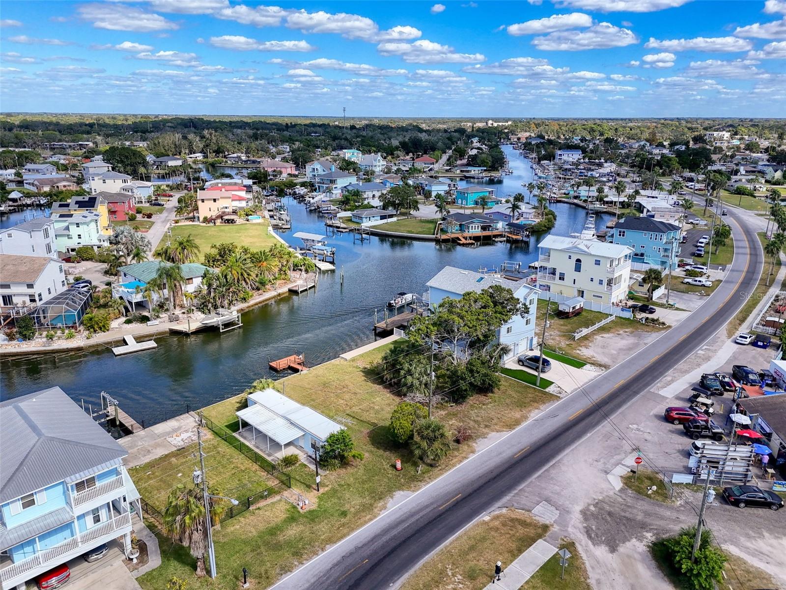 HUDSON BEACH ESTATES - Land