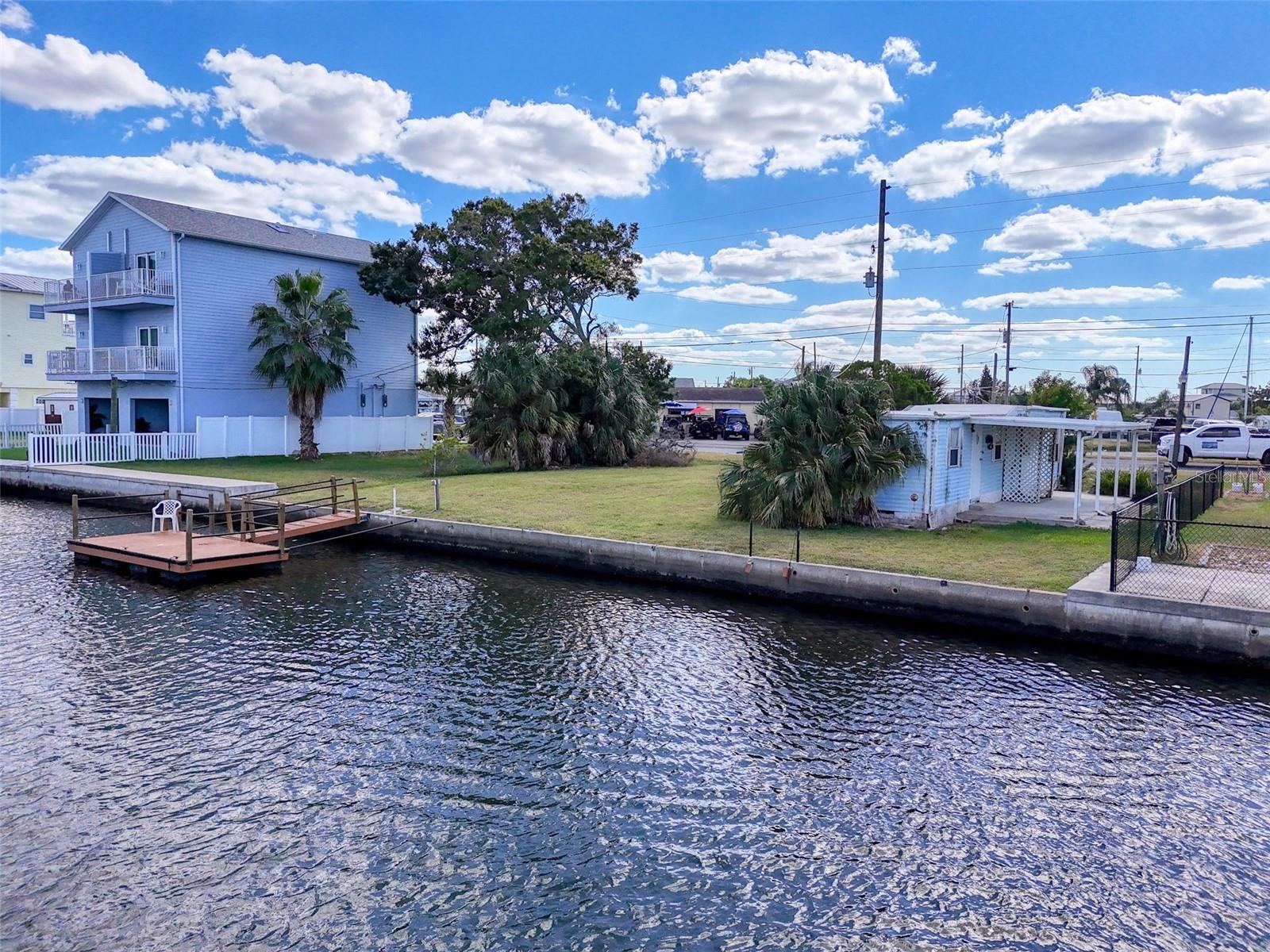 HUDSON BEACH ESTATES - Land