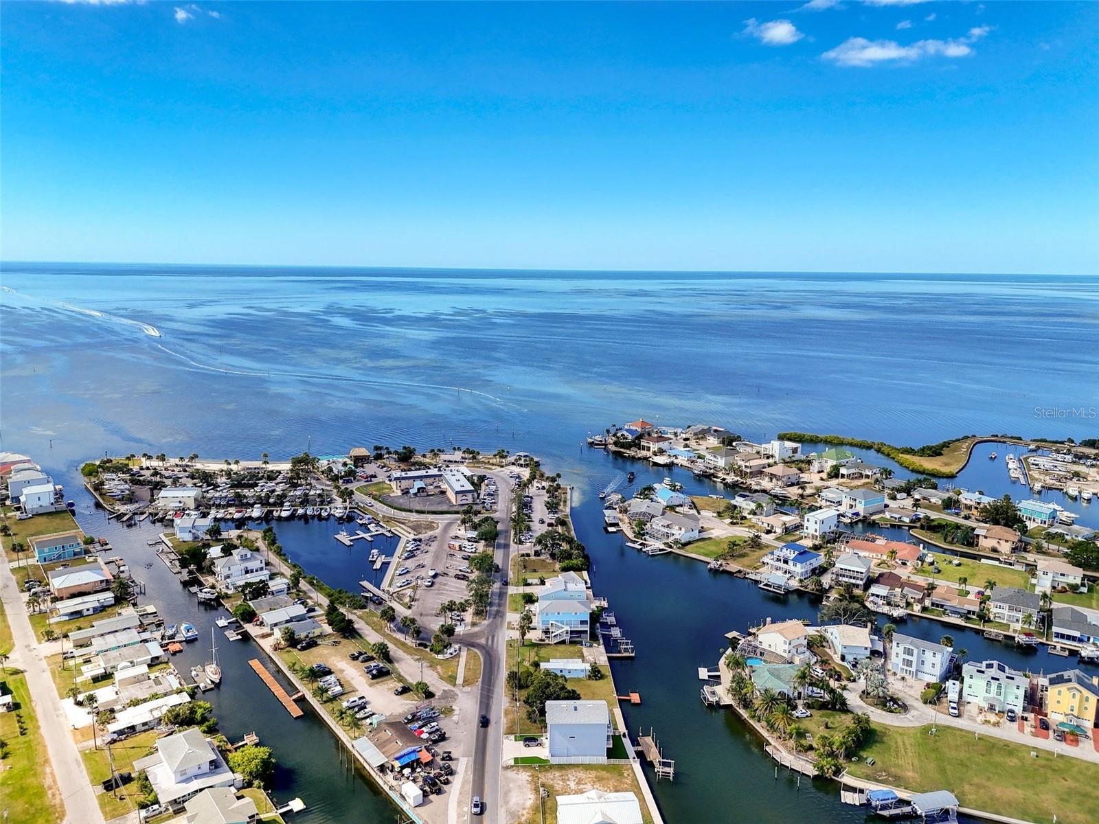 HUDSON BEACH ESTATES - Land