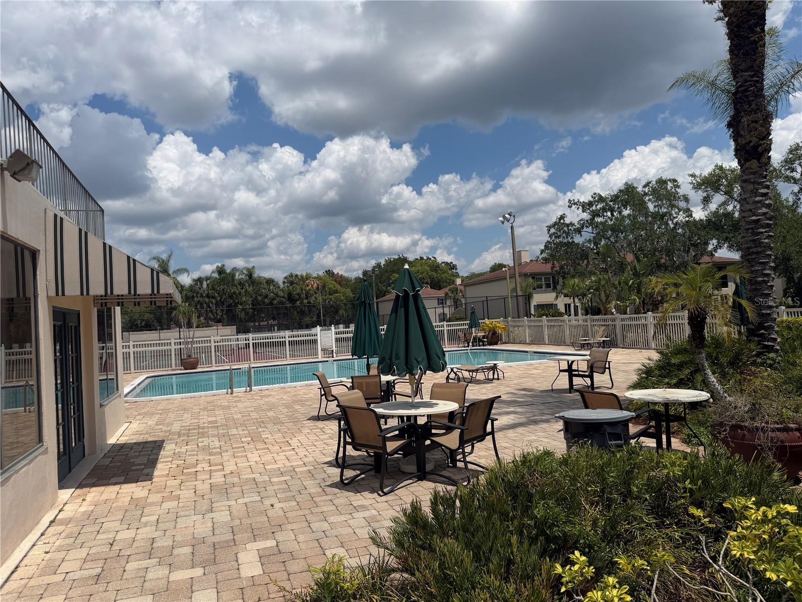 THE GRAND AT OLDE CARROLLWOOD - Residential