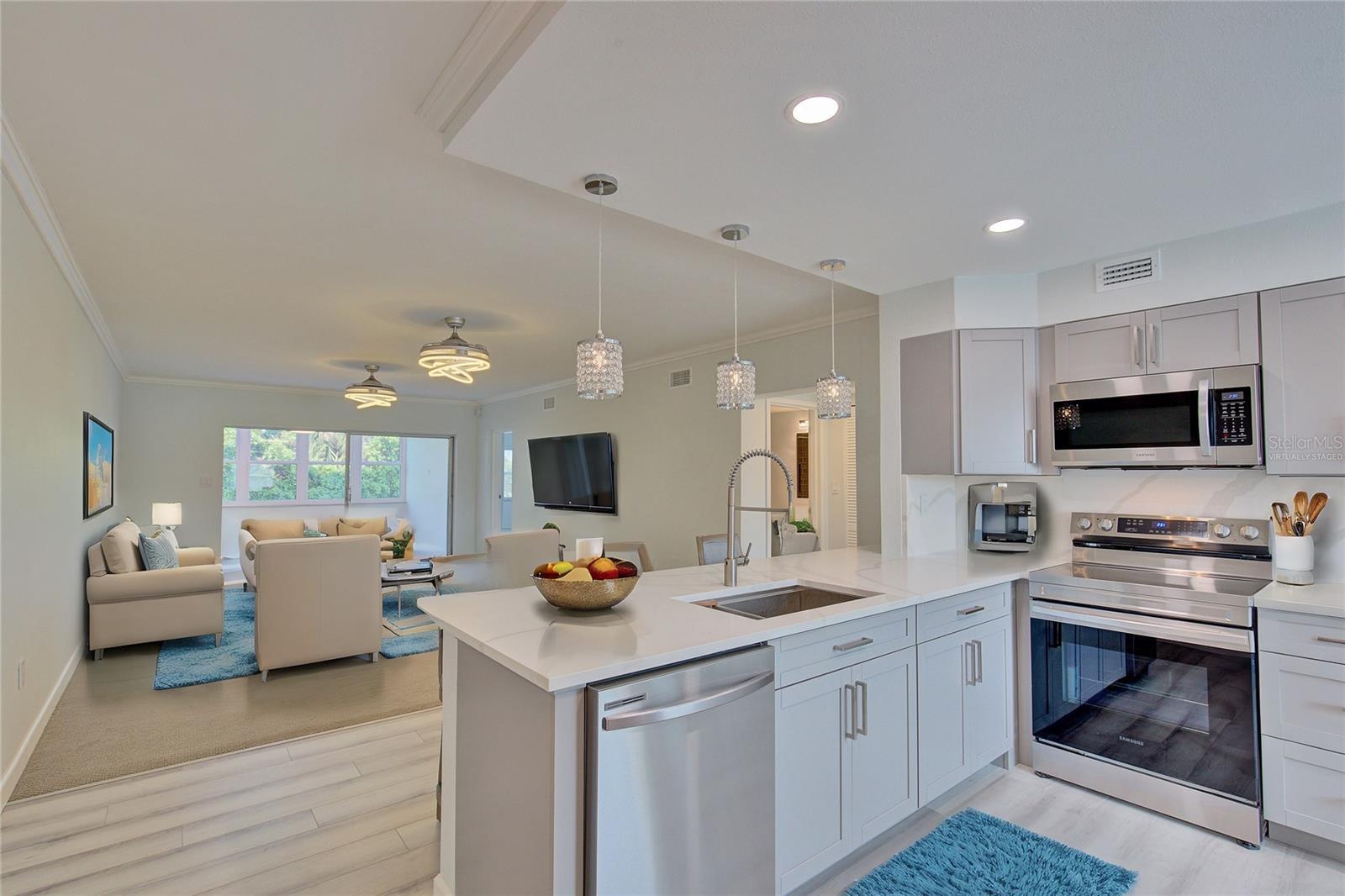 7321 CENTRAL AVENUE 301