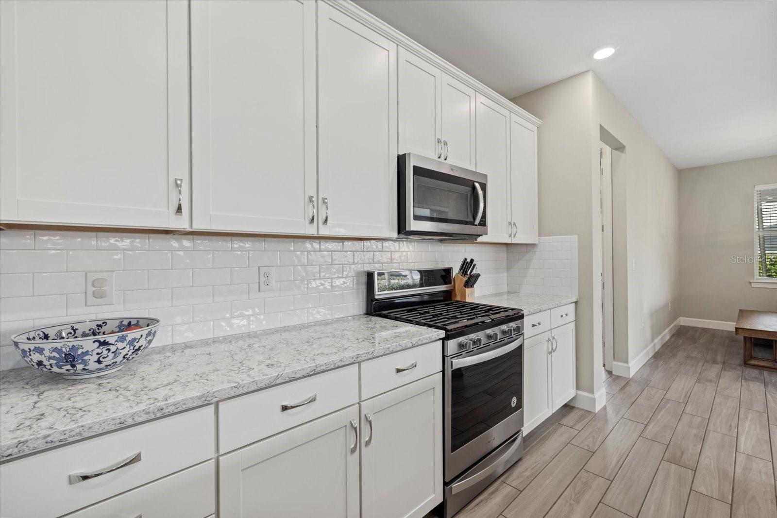 MALLORY PARK PH II SUBPH C & D - Residential Lease