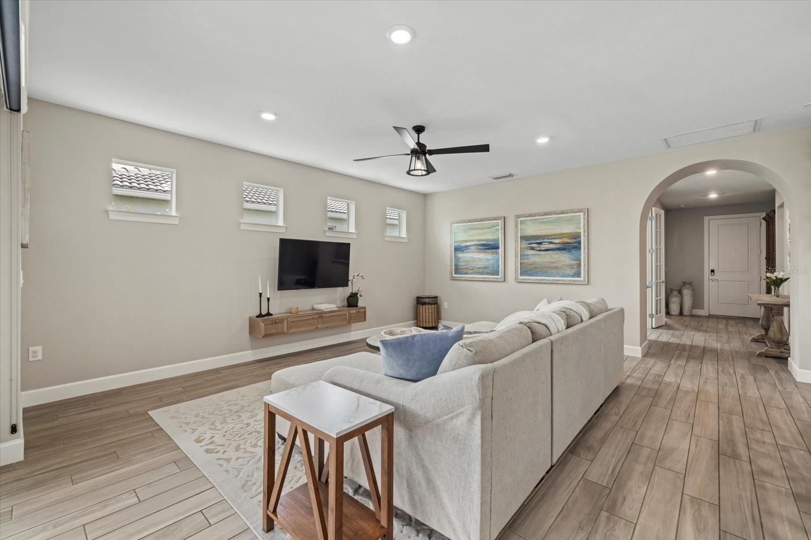 MALLORY PARK PH II SUBPH C & D - Residential Lease