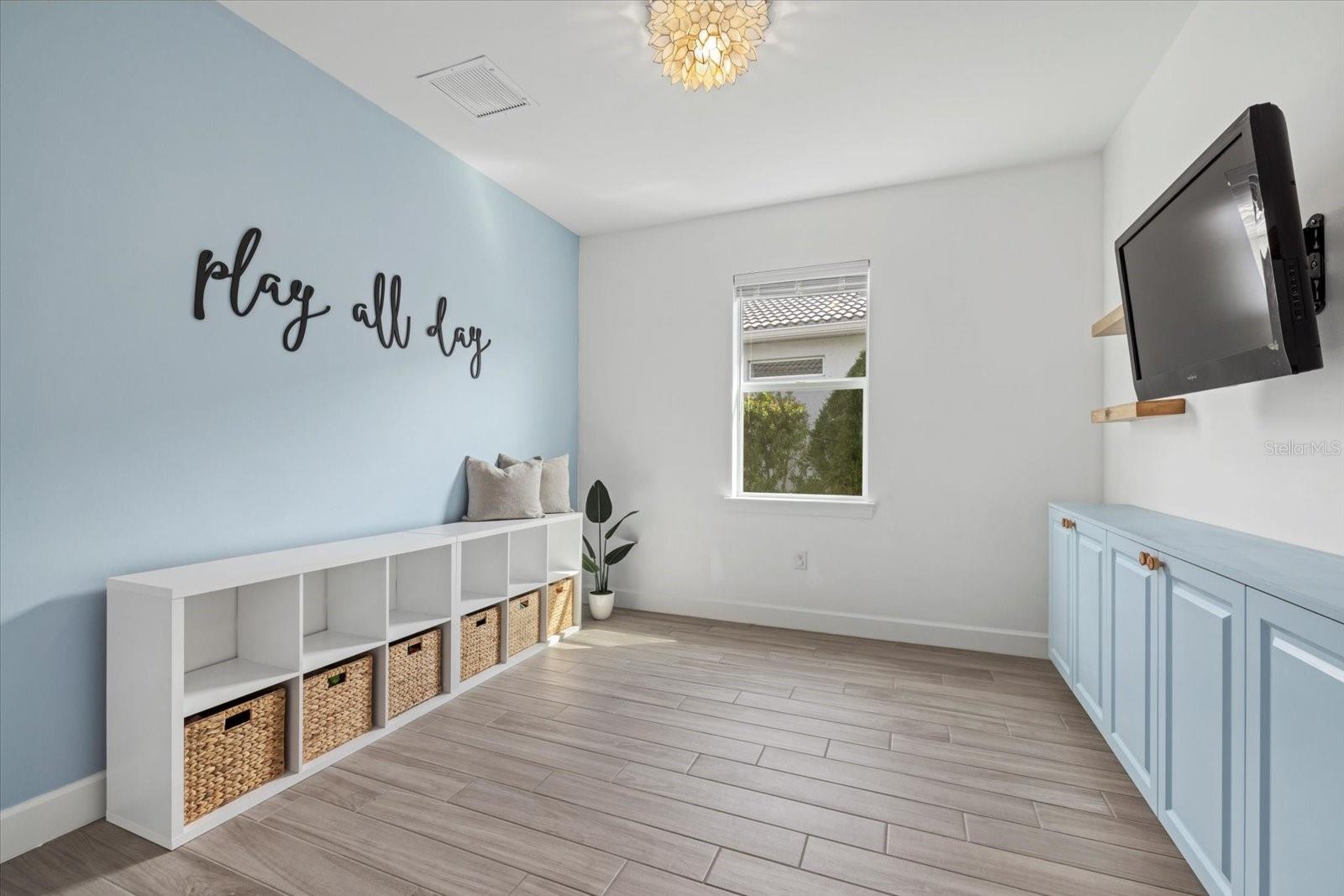 MALLORY PARK PH II SUBPH C & D - Residential Lease