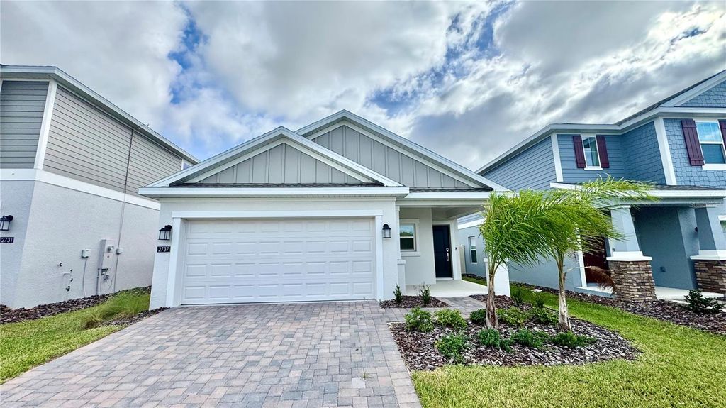 Photo of 2737 Armstrong Avenue, Clermont, FL 34714 (MLS # O6354333)