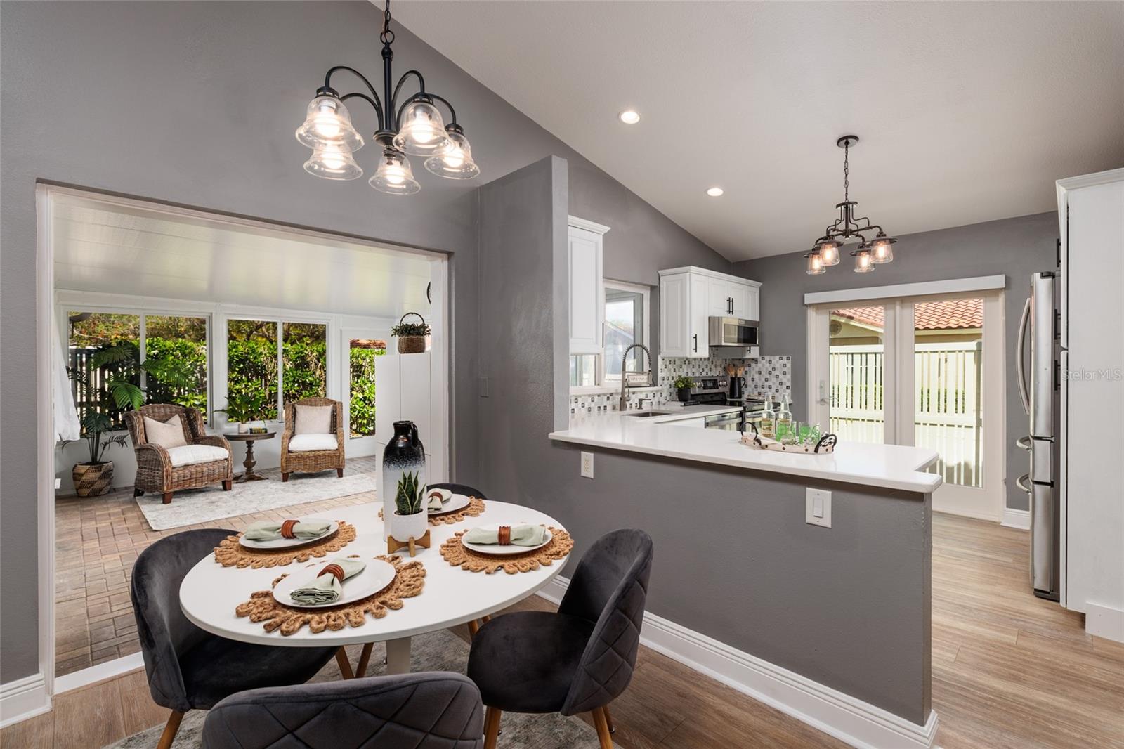 PLACIDO BAYOU - Residential