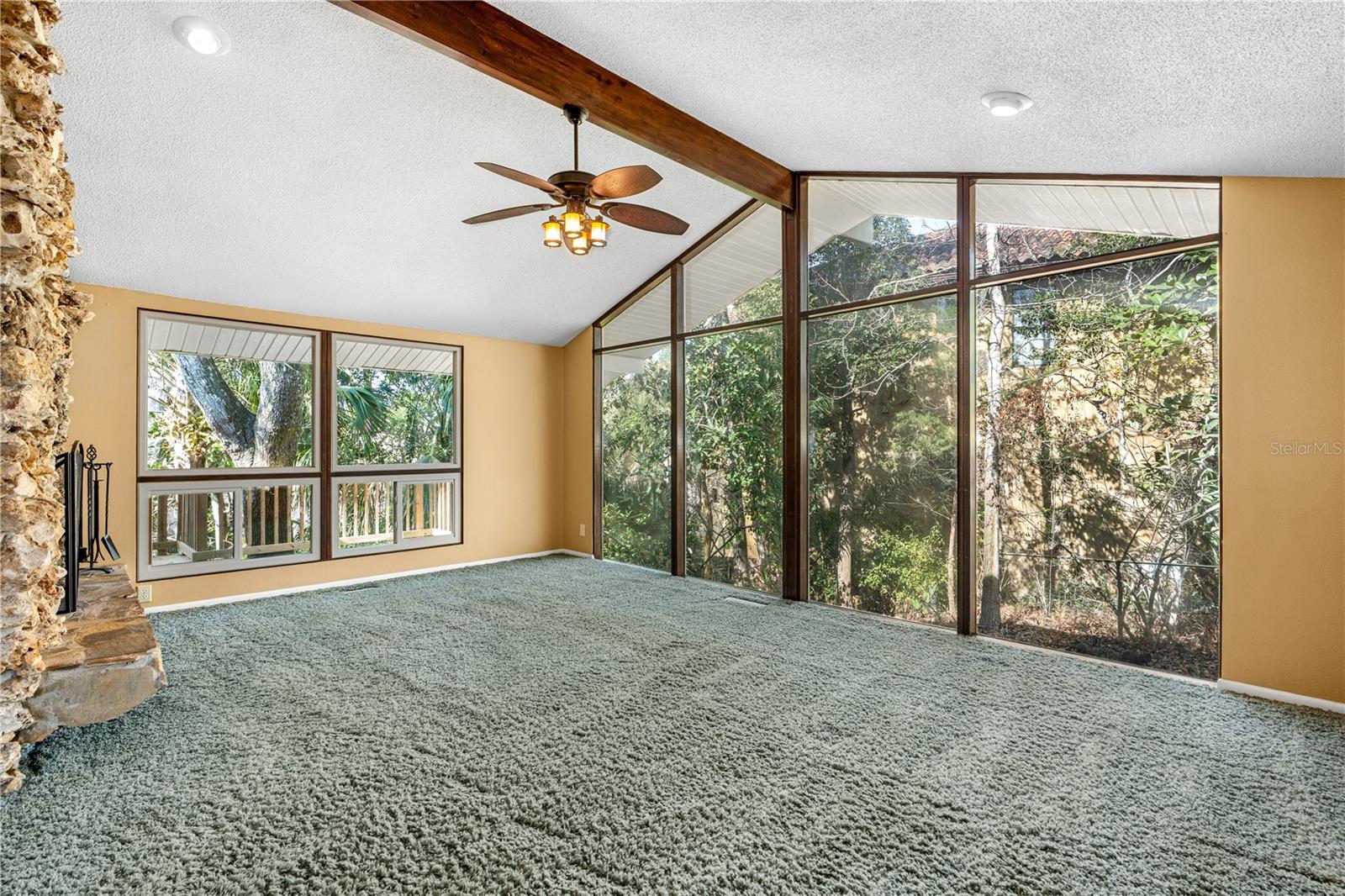 TOMOKA OAKS COUNTRY CLUB ESTATES - Residential