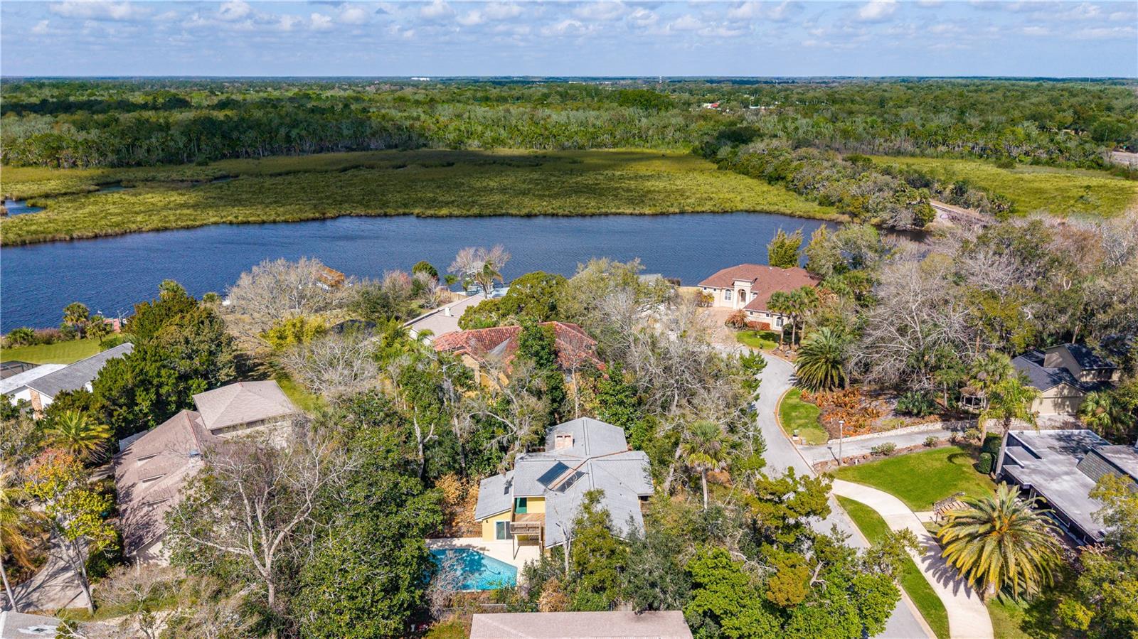 TOMOKA OAKS COUNTRY CLUB ESTATES - Residential