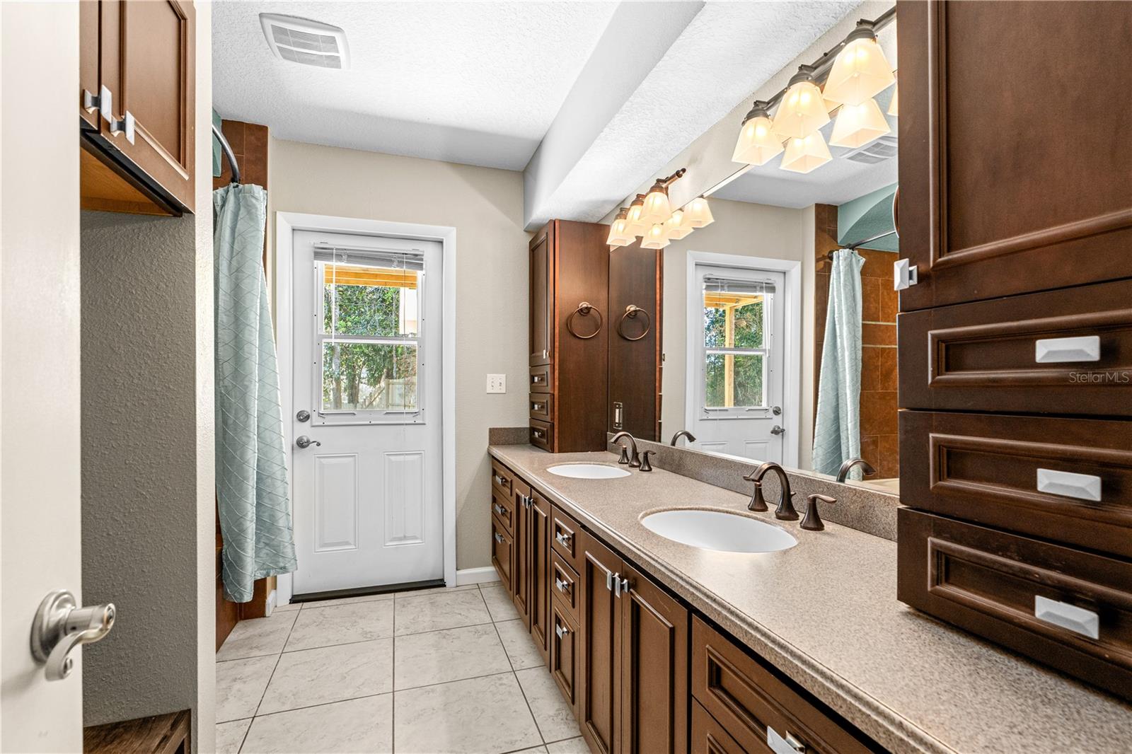 TOMOKA OAKS COUNTRY CLUB ESTATES - Residential