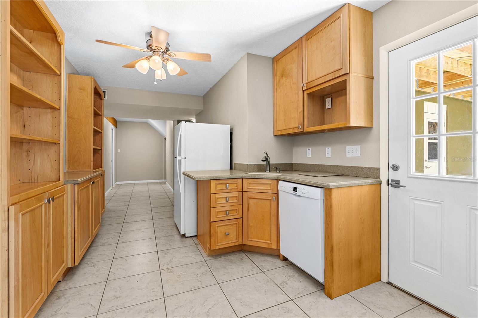 TOMOKA OAKS COUNTRY CLUB ESTATES - Residential