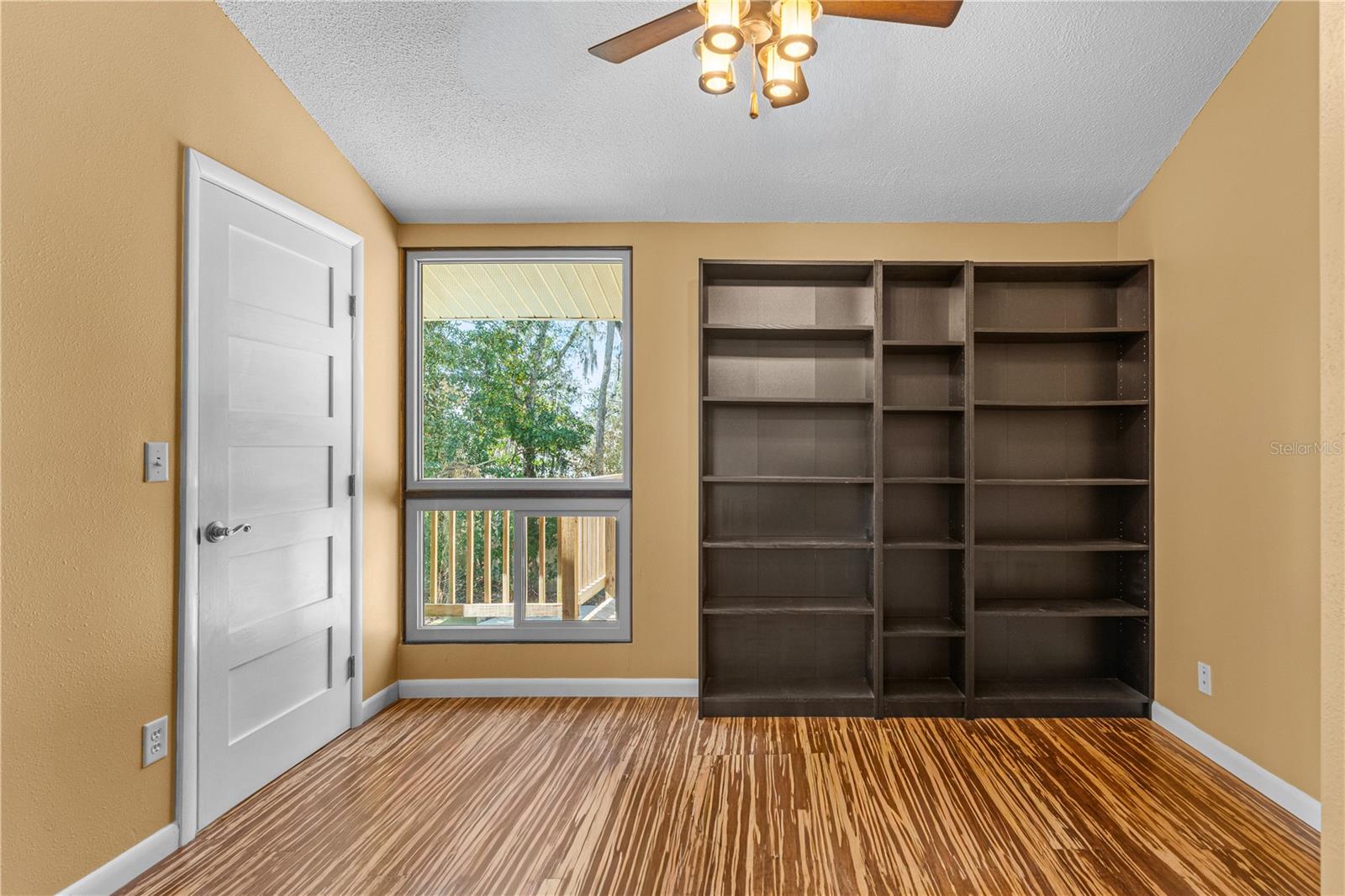 TOMOKA OAKS COUNTRY CLUB ESTATES - Residential