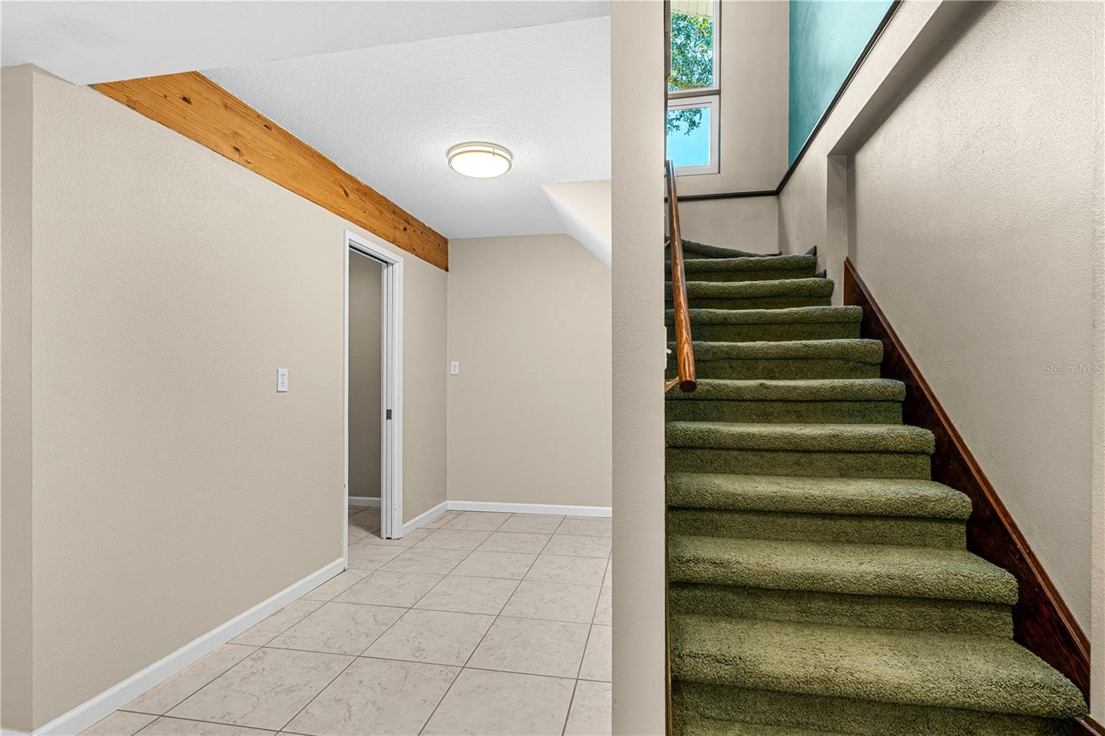 TOMOKA OAKS COUNTRY CLUB ESTATES - Residential