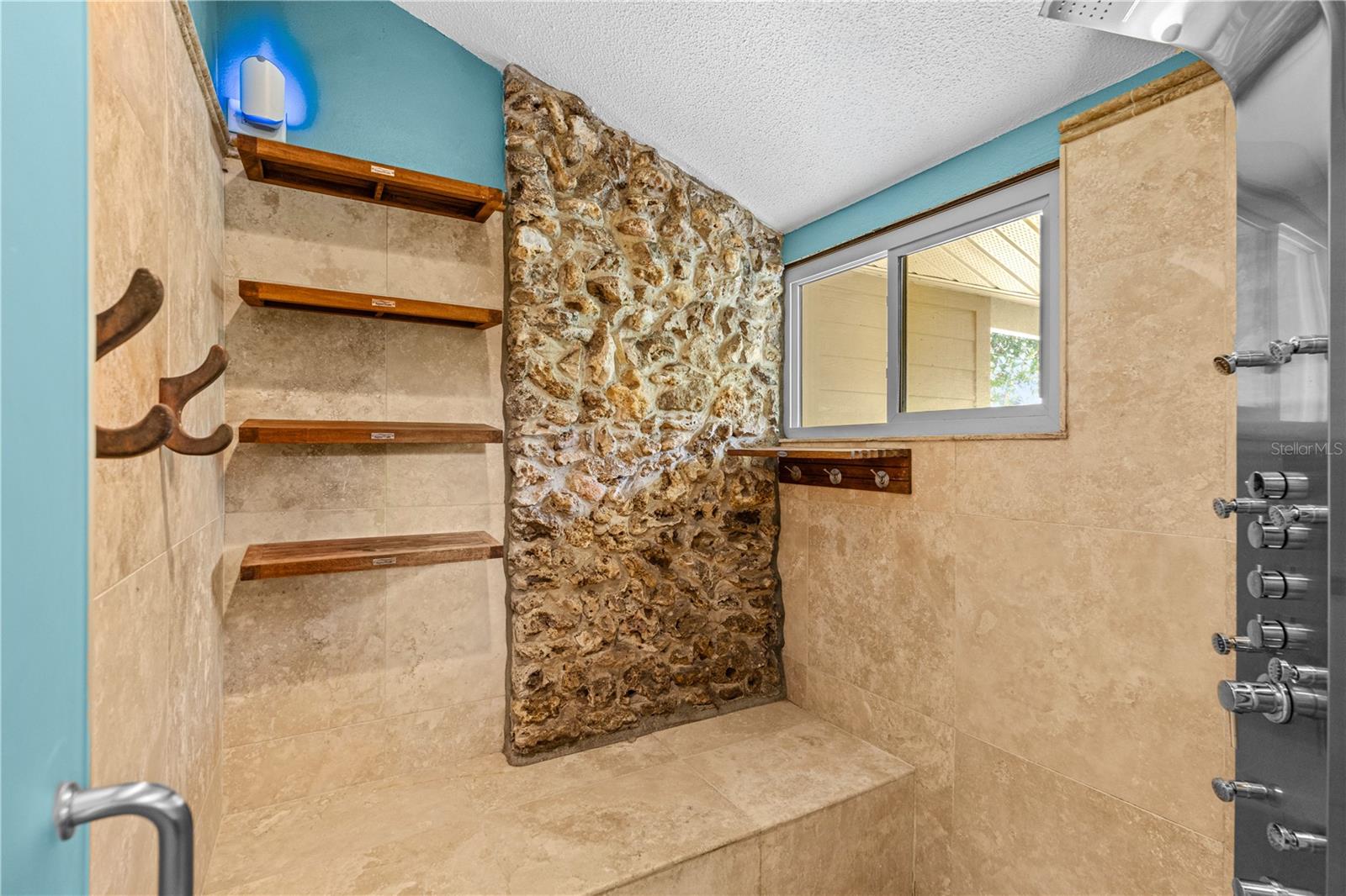 TOMOKA OAKS COUNTRY CLUB ESTATES - Residential