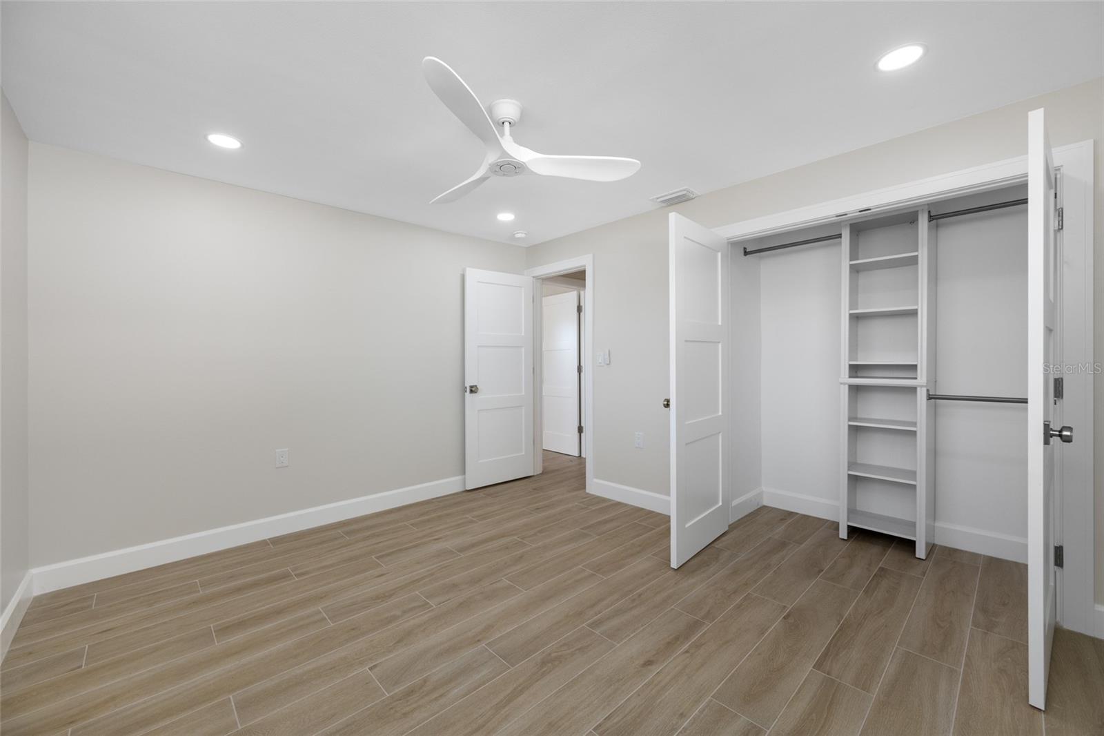 THREE PALMS POINT - Residential