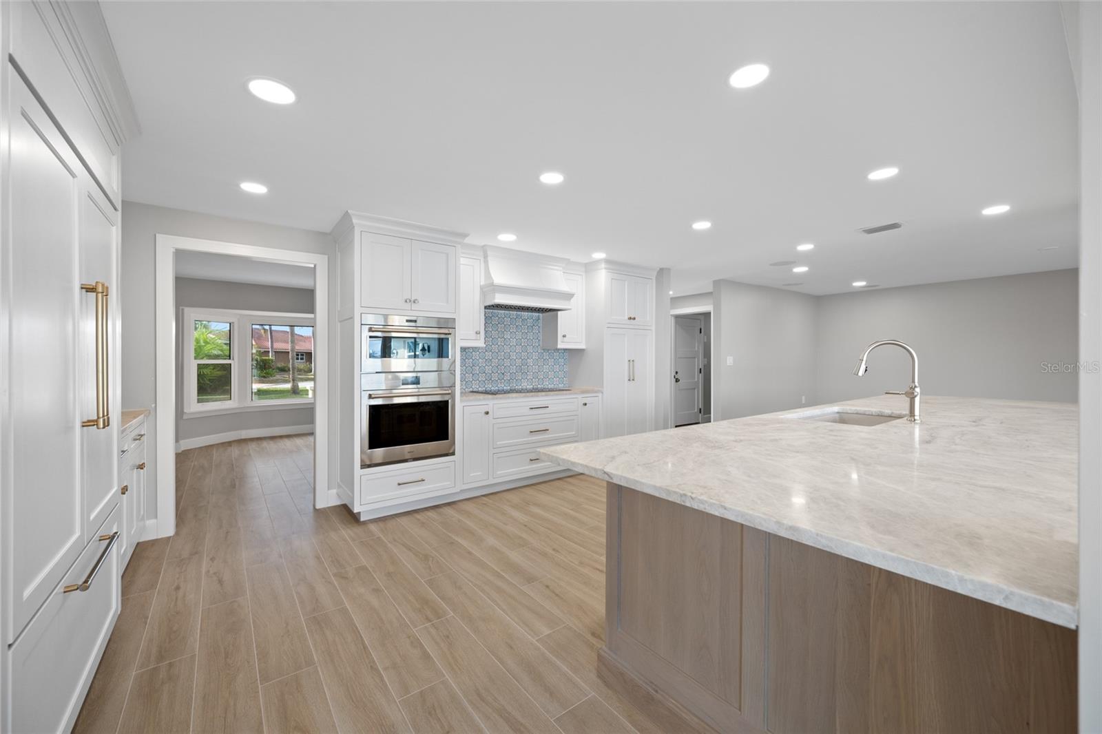 THREE PALMS POINT - Residential