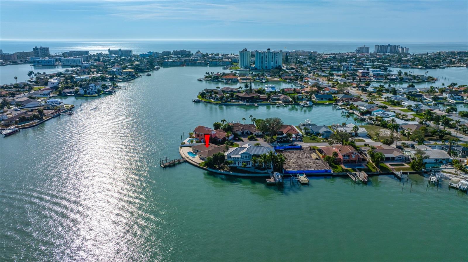 THREE PALMS POINT - Residential