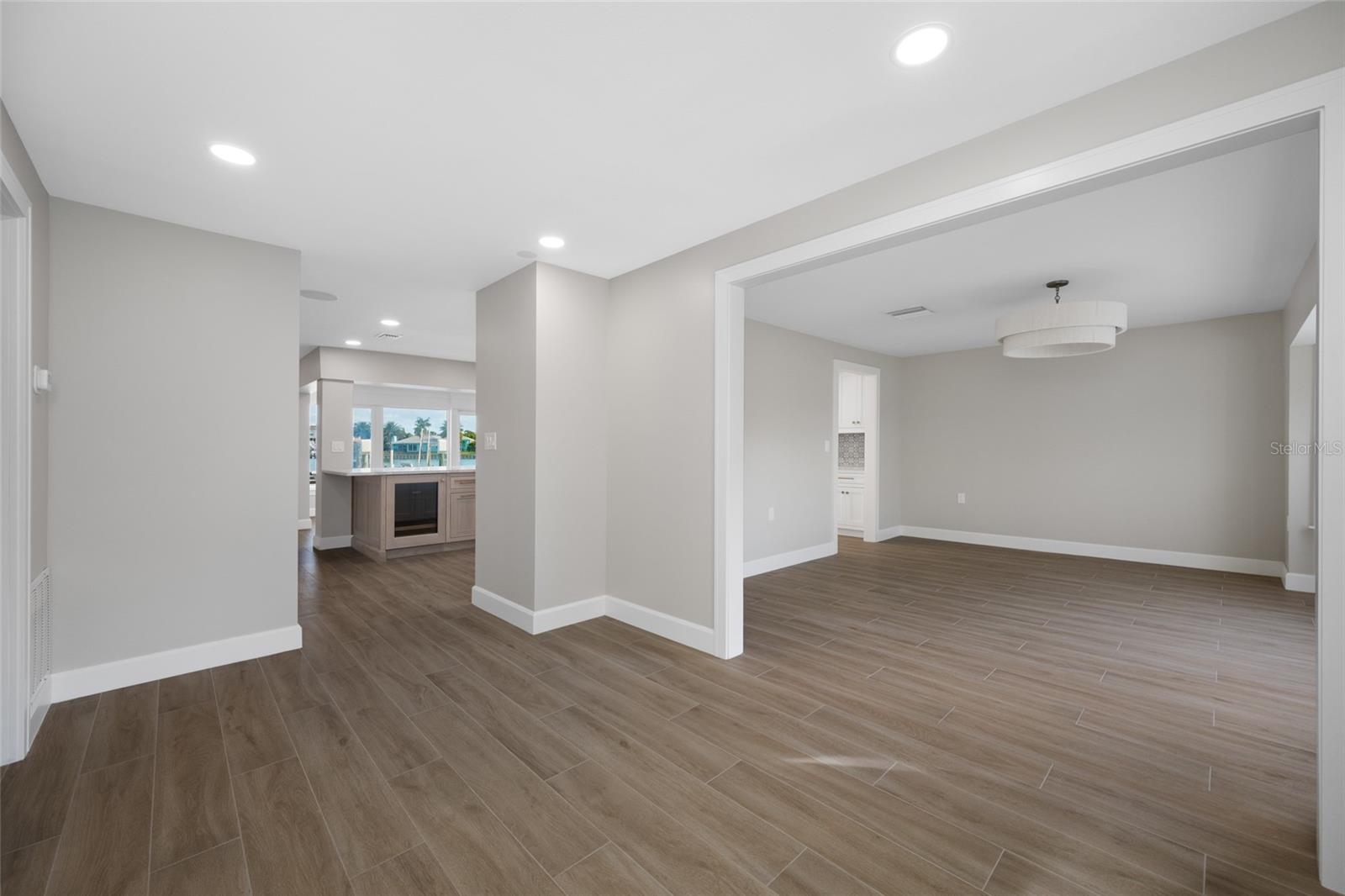 THREE PALMS POINT - Residential