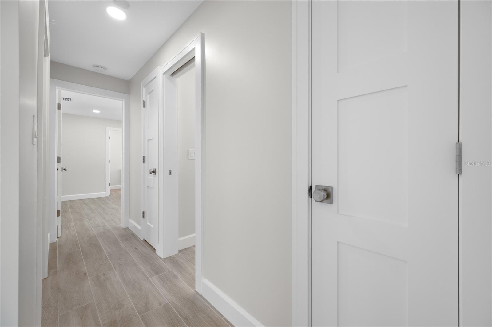 THREE PALMS POINT - Residential