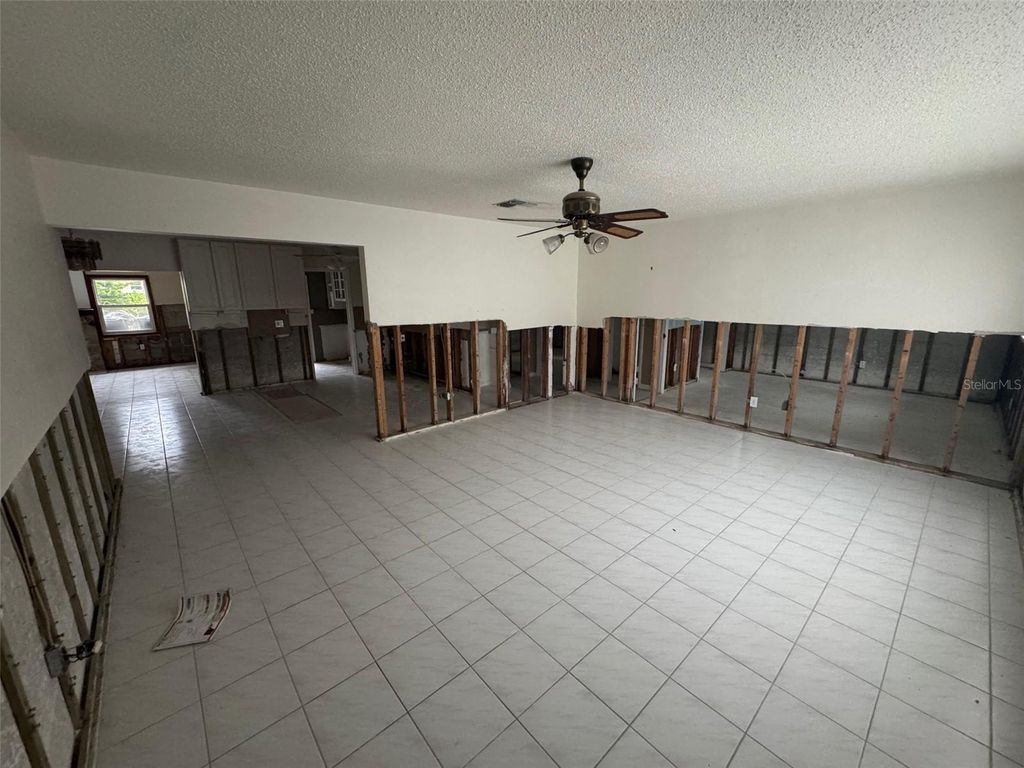 Photo of 1824 Douglas Avenue, Dunedin, FL 34698 (MLS # TB8427926)
