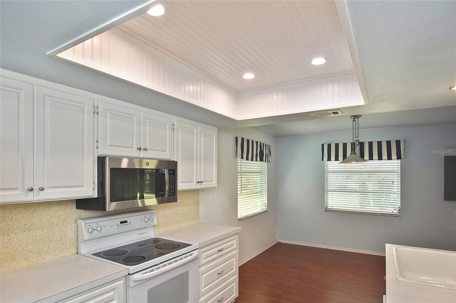 VENICE GARDENS - Residential