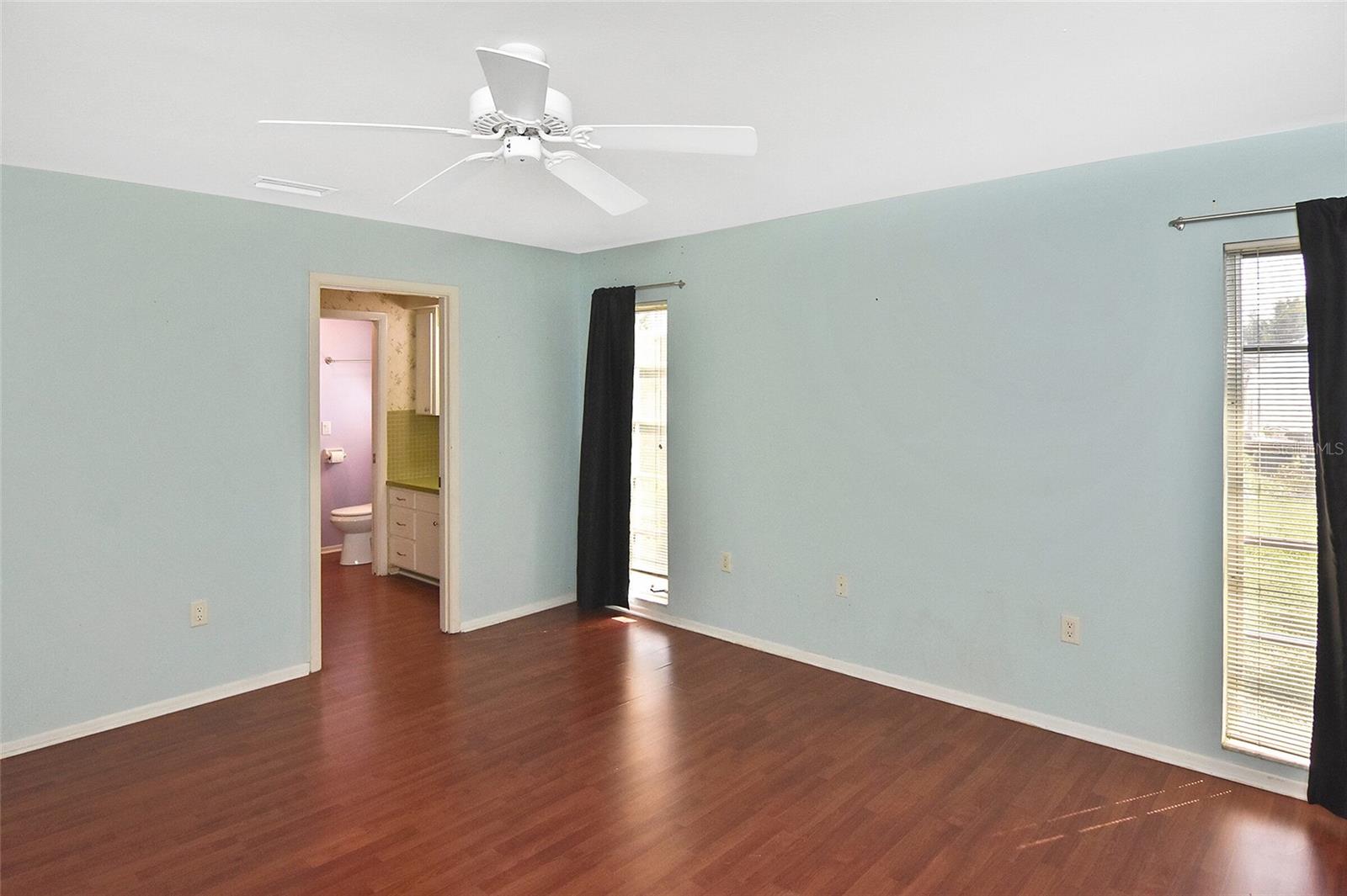 VENICE GARDENS - Residential