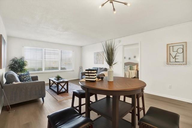 BAYWAY ISLES POINT BRITTANY FIVE - Residential