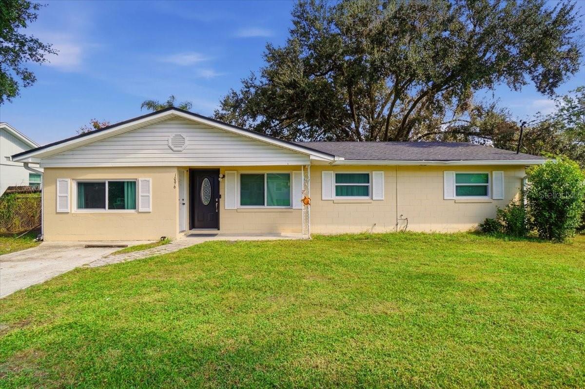1096 CAREFREE COVE DRIVE