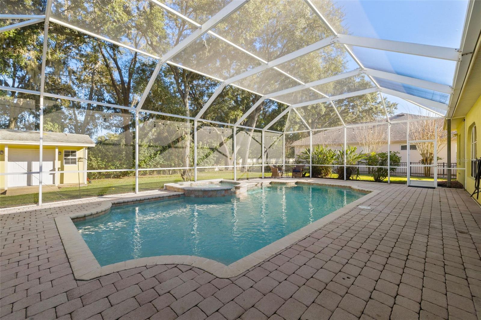 DEER CREEK - Residential