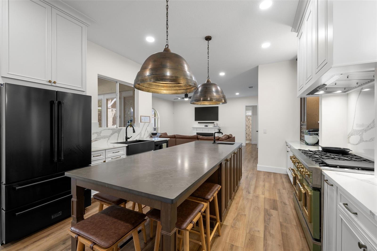 DEER CREEK - Residential