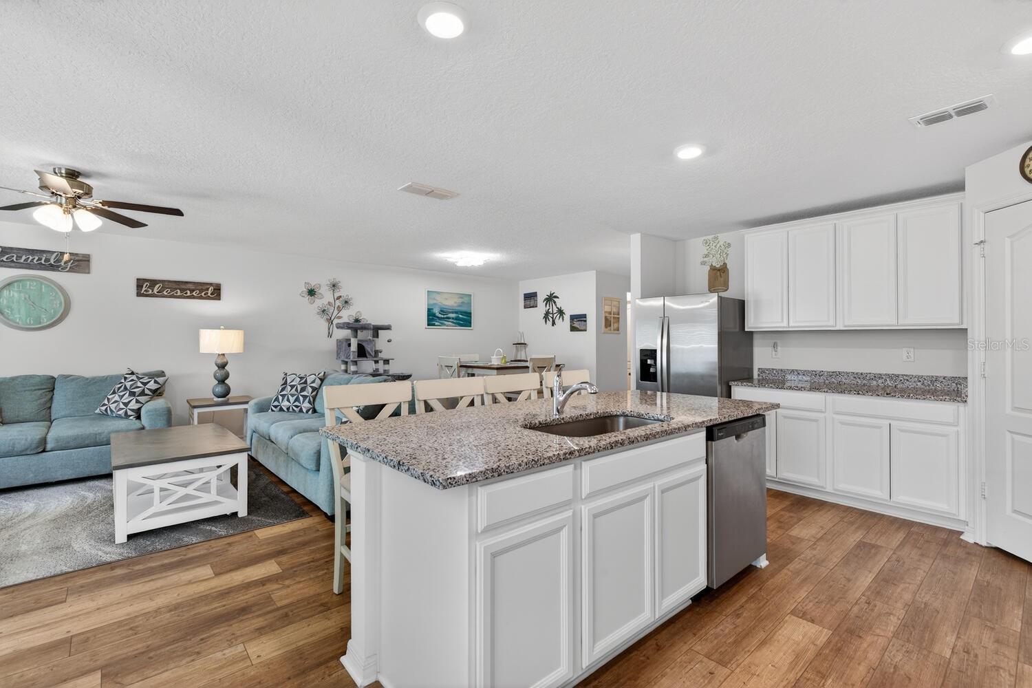 LEIGHIGH WOODS - Residential