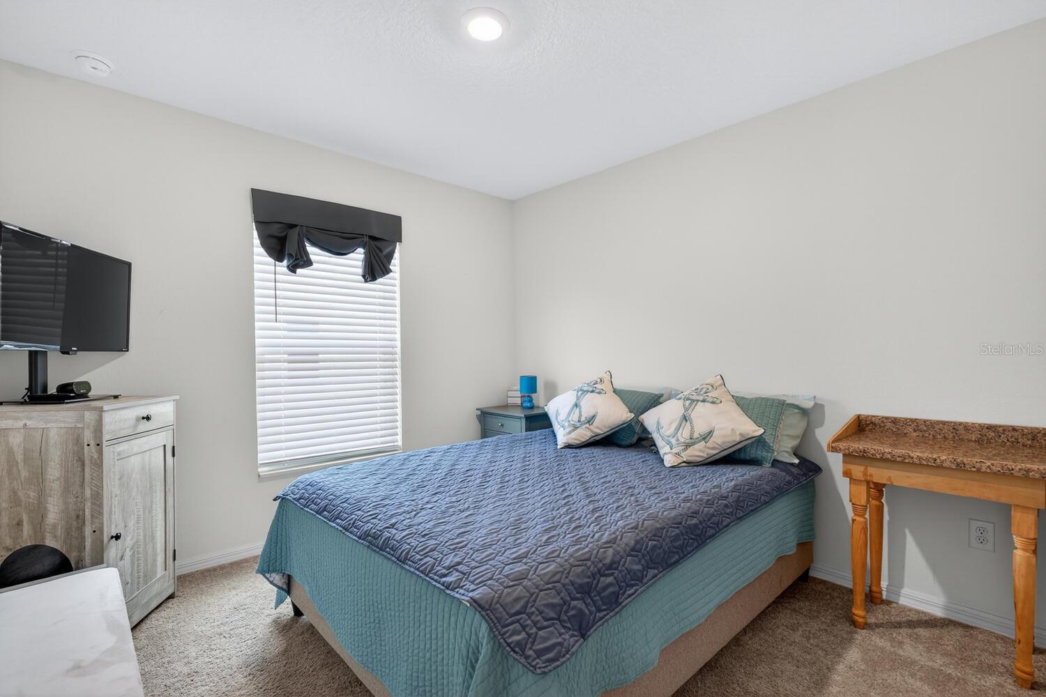 LEIGHIGH WOODS - Residential