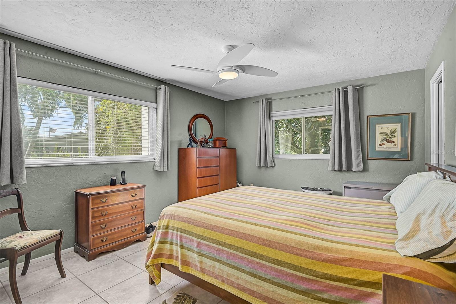 SOUTH GATE VILLAGE GREEN 09 - Residential