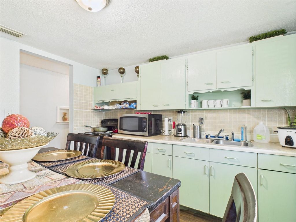 Photo of 2119 W Patterson Street, Lakeland, FL 33815 (MLS # P4935554)