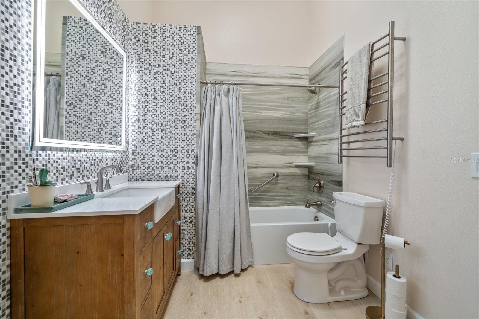 INDIAN BLUFF ISLAND - Residential Lease