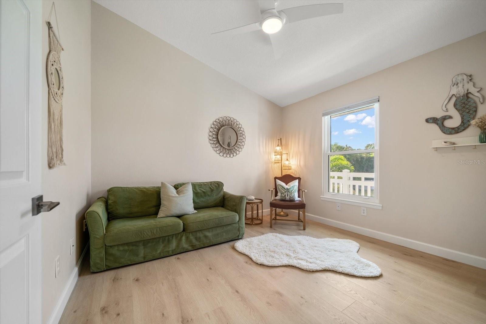 INDIAN BLUFF ISLAND - Residential Lease