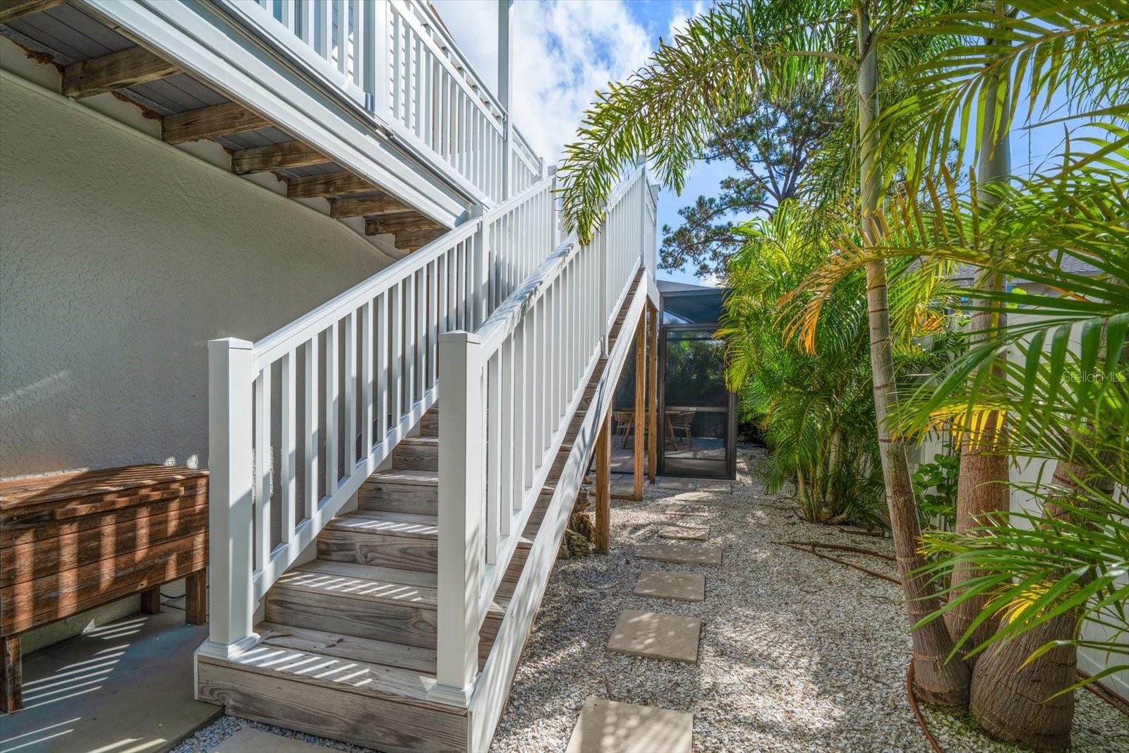 INDIAN BLUFF ISLAND - Residential Lease