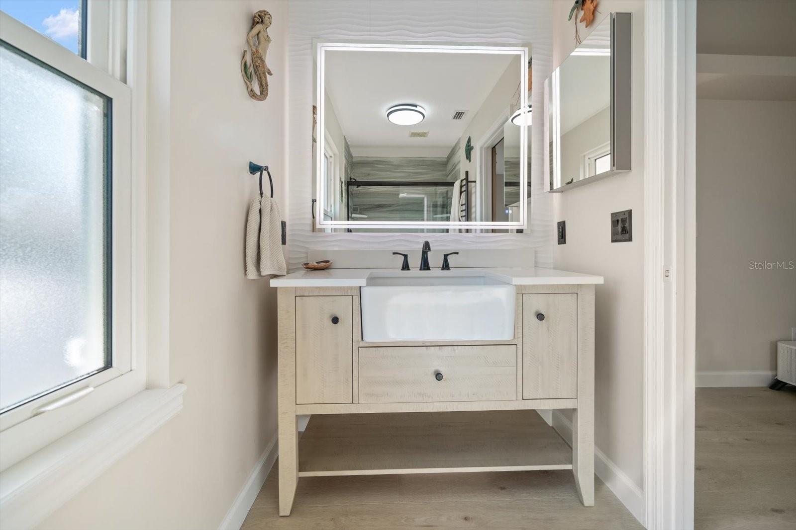 INDIAN BLUFF ISLAND - Residential Lease