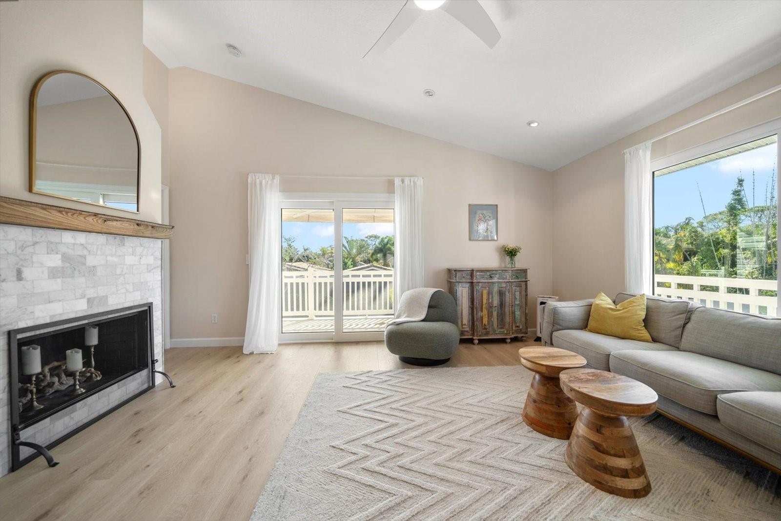 INDIAN BLUFF ISLAND - Residential Lease