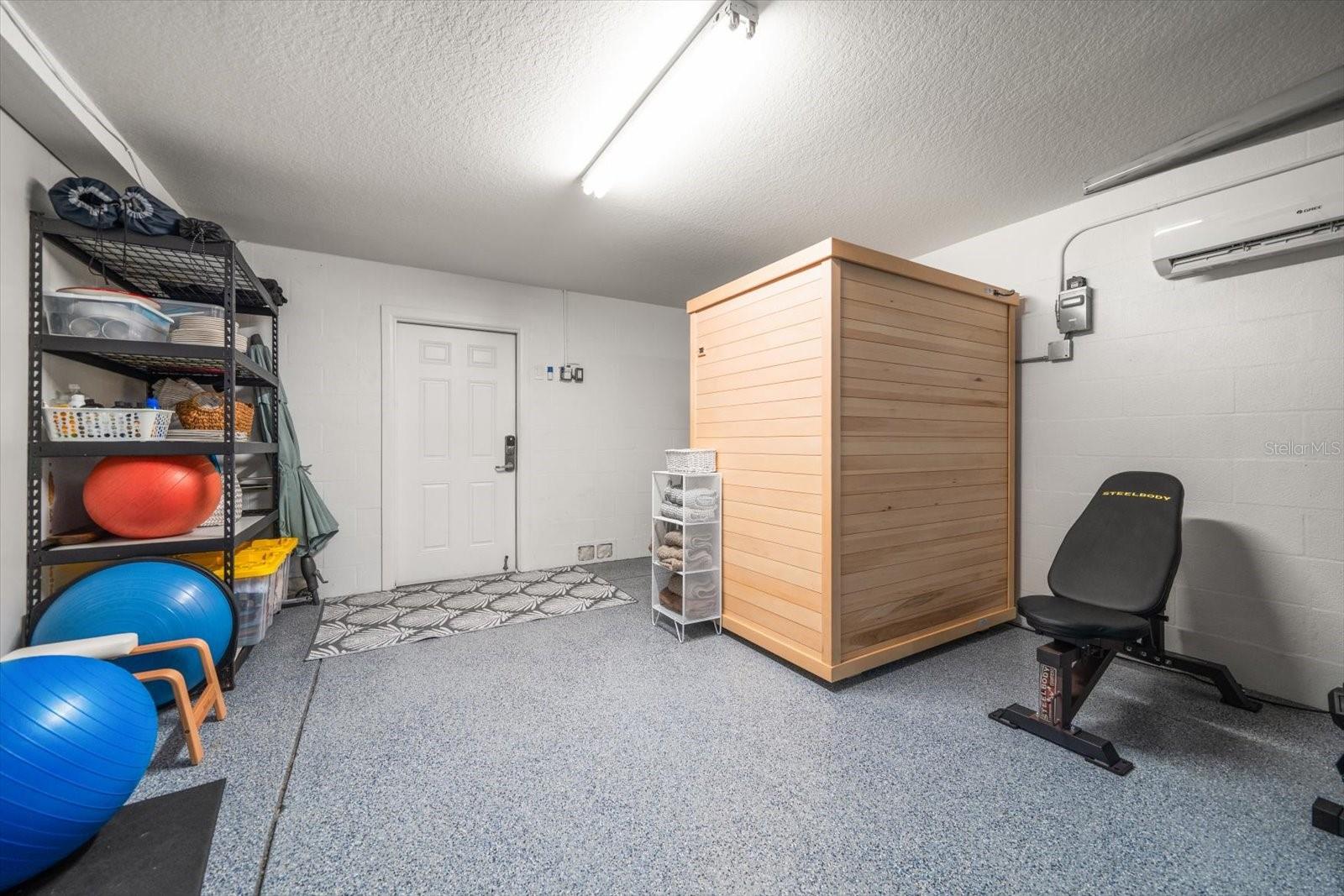 INDIAN BLUFF ISLAND - Residential Lease