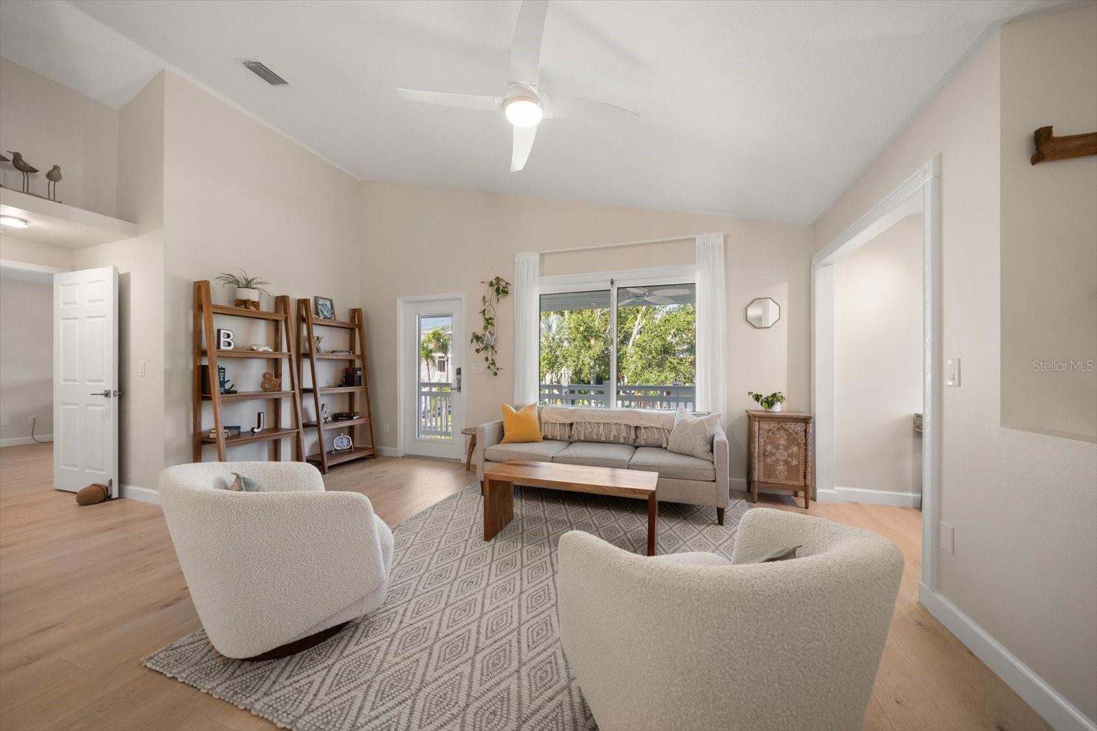 INDIAN BLUFF ISLAND - Residential Lease