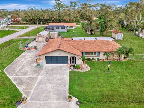 A home in PORT CHARLOTTE