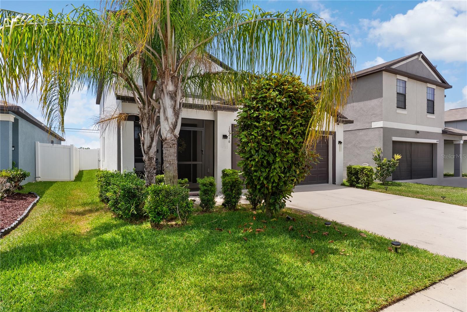 10216 CARLOWAY HILLS DRIVE