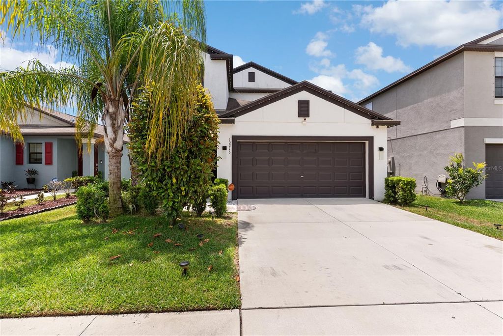 Photo of 10216 Carloway Hills Drive, Wimauma, FL 33598 (MLS # TB8503511)