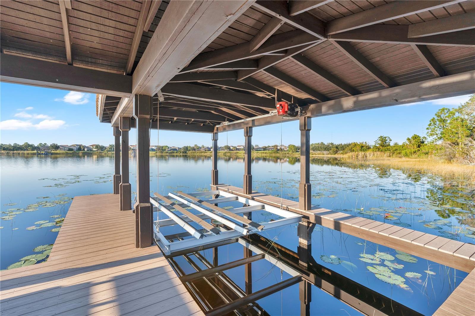 AVALON COVE - Residential