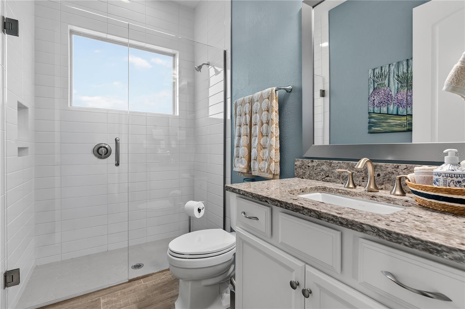 AVALON COVE - Residential