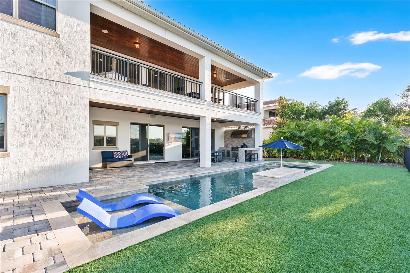 AVALON COVE - Residential